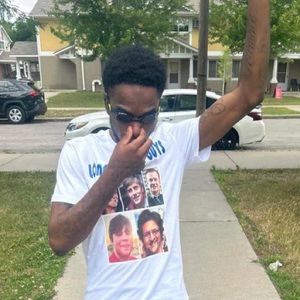 Meet your Posher, Uklin